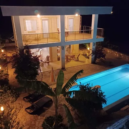 Delia Holiday home Okurcalar